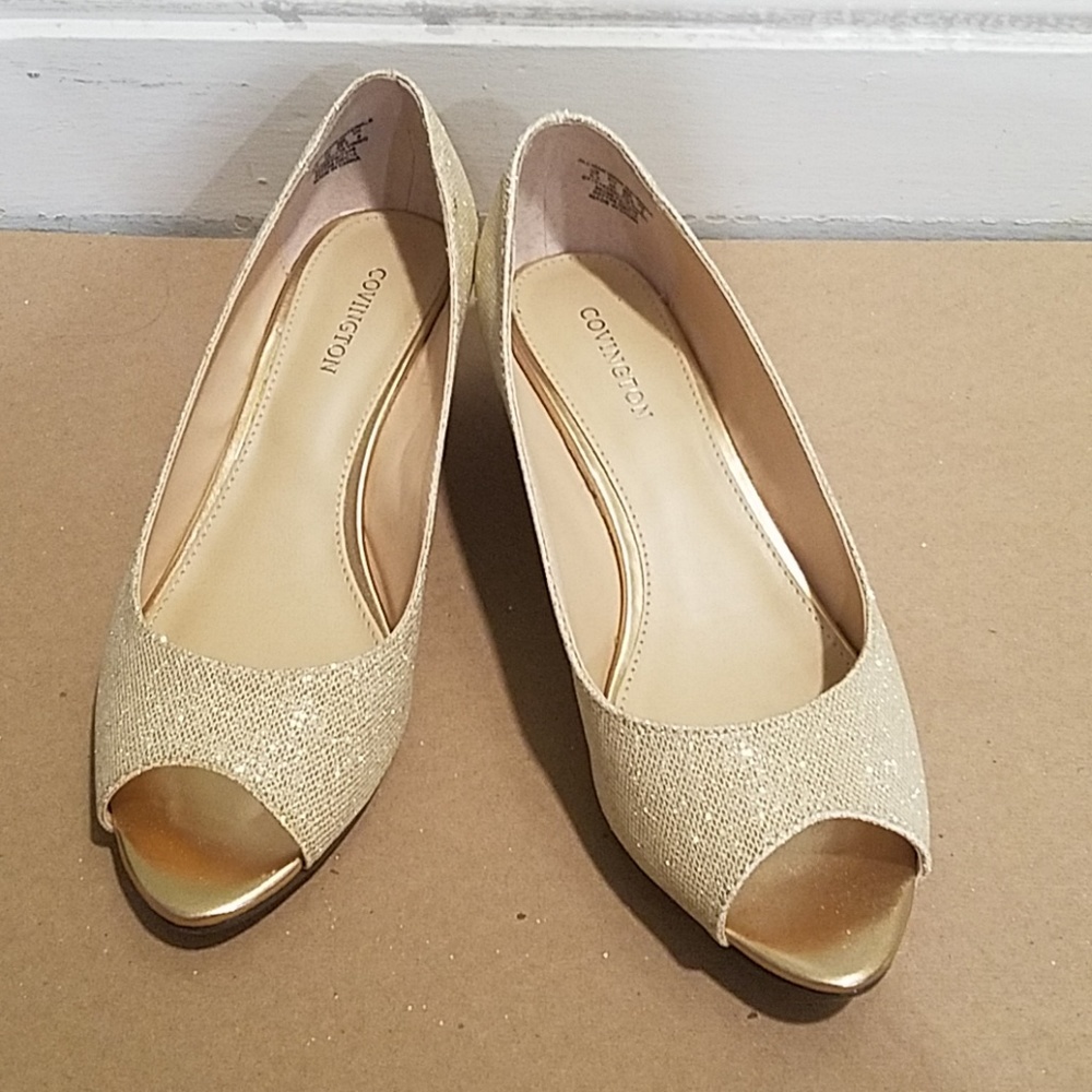Gold pair of wedges